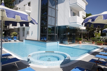 Iталiя Hotel Lignano Pineta, Екстер'єр